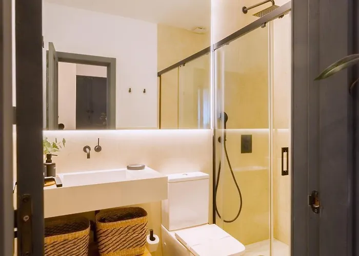 Aparthotel Luxurious Located In Casa Pilatos 3*
