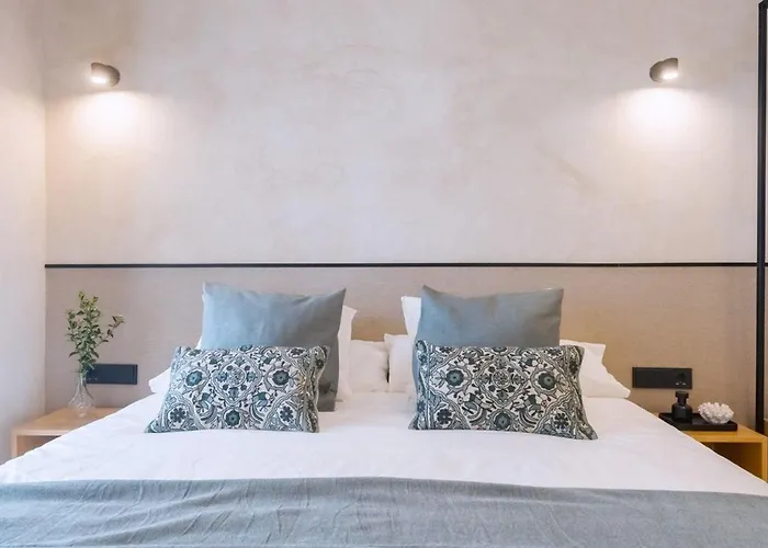 Aparthotel Luxurious Located In Casa Pilatos Siviglia