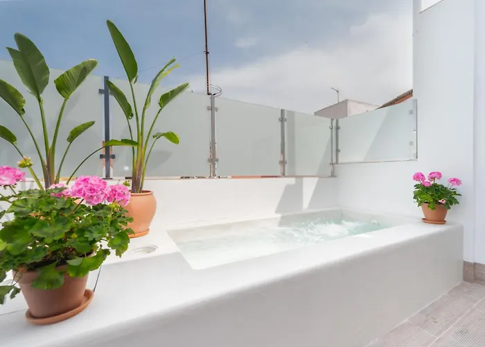Luxurious Located In Casa Pilatos